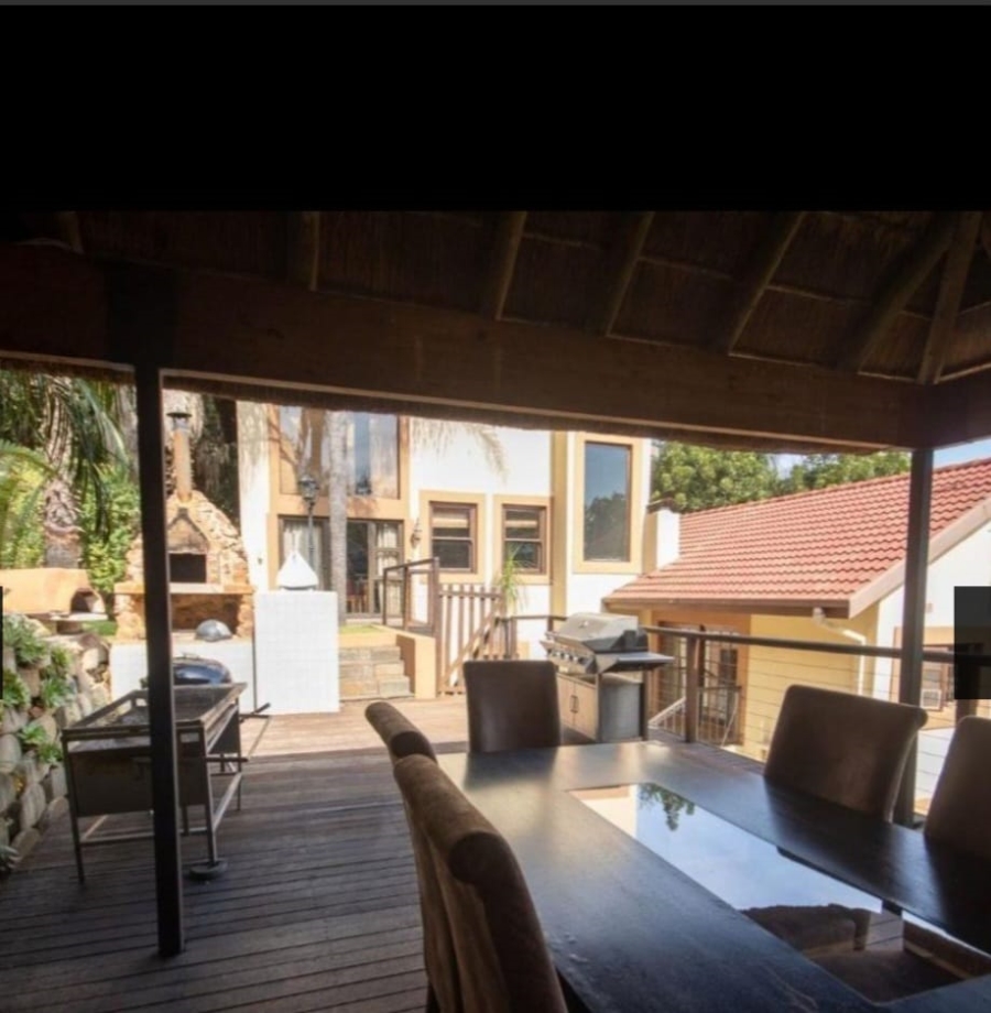 5 Bedroom Property for Sale in Kosmos North West